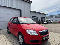 Rot Gebraucht 2008 Skoda Fabia Limousine | 3.590 € (Fairer Preis)
