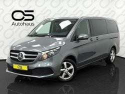 Grau Gebraucht 2022 Mercedes V220 Van / Kleinbus | 35.900 € (Guter Preis)