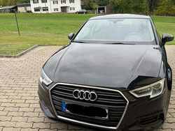 Schwarz Gebraucht 2016 Audi A3 Limousine | 12.100 € (Fairer Preis)
