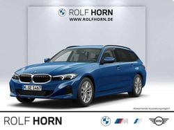 Phytonicblau metallic Gebraucht 2022 BMW 318 Kombi | 21.820 € (Fairer Preis)