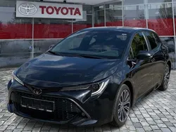 Mysticschwarz mica Gebraucht 2021 Toyota Corolla Team Limousine | 16.990 € (Guter Preis)