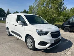 Weiß Gebraucht 2019 Opel Combo Edition Van / Kleinbus | 8.490 €
