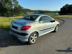 Blau Gebraucht 2003 Peugeot 206 CC Cabrio | 1.950 € (Fairer Preis)