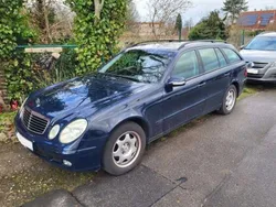 Blau Gebraucht 2003 Mercedes E320 Classic Kombi | 1.500 € (Superpreis)