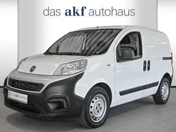 Weiß) (weiss Gebraucht 2021 Fiat Fiorino S Van / Kleinbus | 11.950 € (Guter Preis)