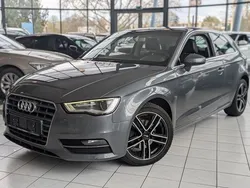 Monsungrau metallic (metallic) Gebraucht 2015 Audi A3 Ambiente Limousine | 9.990 € (Fairer Preis)