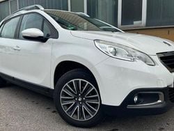 Weiß Gebraucht 2017 Peugeot 2008 SUV | 8.500 € (Guter Preis)