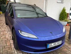 Weiß Gebraucht 2024 Tesla Model 3 Limousine | 41.000 € (Teuer)