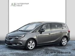 Grau Gebraucht 2017 Opel Zafira Van / Kleinbus | 11.900 € (Guter Preis)