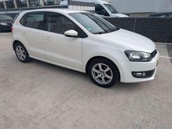 Candyweiß Gebraucht 2013 VW Polo Match Kleinwagen | 6.800 € (Fairer Preis)