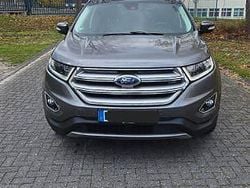 Grau Gebraucht 2016 Ford Edge Titanium SUV | 16.500 € (Fairer Preis)