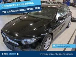 Schwarz Gebraucht 2019 Mercedes A180 Limousine | 18.407 € (Guter Preis)