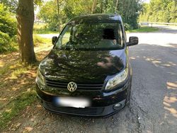 Schwarz Gebraucht 2012 VW Caddy Van / Kleinbus | 6.500 € (Fairer Preis)