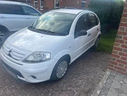 Weiß Gebraucht 2009 Citroën C3 Kleinwagen | 2.000 €