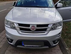 Silber Gebraucht 2011 Fiat Freemont Urban SUV | 5.600 € (Fairer Preis)