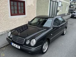 Schwarz Gebraucht 1996 Mercedes E280 Elegance Limousine | 3.100 € (Superpreis)