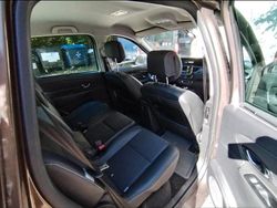 Braun Gebraucht 2011 Renault Scénic Van / Kleinbus | 3.600 €