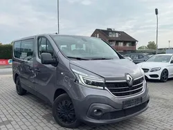 Grau Gebraucht 2019 Renault Trafic Life Van | 17.400 €