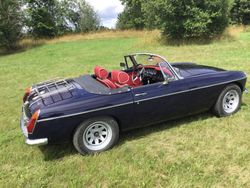 Blau Gebraucht 1976 MG B Cabrio | 16.500 €
