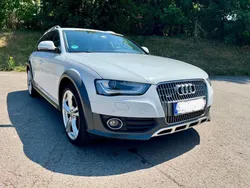 Weiß Gebraucht 2014 Audi A4 Allroad Ambiente Kombi | 17.800 € (Etwas zu teuer)
