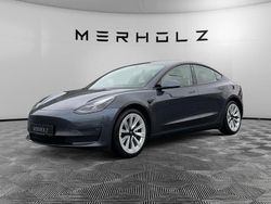 Grau Gebraucht 2021 Tesla Model 3 Limousine | 25.690 € (Fairer Preis)