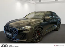 Mythosschwarz metallic Gebraucht 2025 Audi RS Q8 Performance SUV | 165.980 €