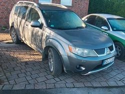 Grau Gebraucht 2007 Mitsubishi Outlander SUV | 2.500 € (Guter Preis)