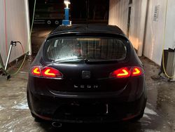 Schwarz Gebraucht 2007 Seat Leon Kleinwagen | 6.000 € (Teuer)