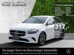 Weiß Gebraucht 2024 Mercedes B200 Progressive Van / Kleinbus | 32.880 € (Etwas zu teuer)