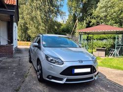 Silber Gebraucht 2013 Ford Focus ST Kombi | 8.800 € (Fairer Preis)