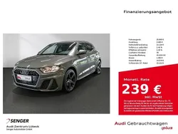 Grau Gebraucht 2024 Audi A1 Sportback S-Line Kleinwagen | 25.880 € (Fairer Preis)
