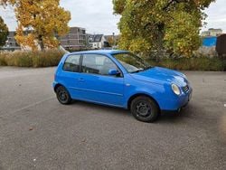 Blau Gebraucht 2004 VW Lupo Kleinwagen | 800 € (Guter Preis)