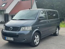 Grau Gebraucht 2010 VW T5 Highline Van | 18.900 € (Etwas zu teuer)