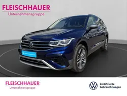 Blau Gebraucht 2024 VW Tiguan Allspace Elegance SUV | 43.990 € (Fairer Preis)