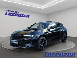 Lackierung schwarz perla nera/ Gebraucht 2023 Opel Astra Ultimate Limousine | 24.980 € (Fairer Preis)