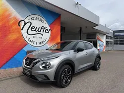Silber Gebraucht 2024 Nissan Juke N-Connecta SUV | 19.999 € (Fairer Preis)