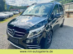 Obsidianschwarz metallic Gebraucht 2014 Mercedes V250 Edition Van / Kleinbus | 27.990 €