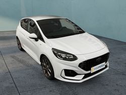 Weiß Gebraucht 2022 Ford Fiesta ST-Line Kleinwagen | 23.889 €