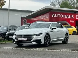 Weiß Gebraucht 2019 VW Arteon R-line Limousine | 29.990 € (Teuer)