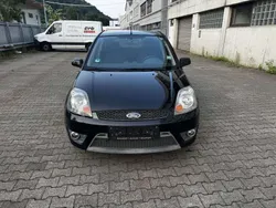Schwarz Gebraucht 2008 Ford Fiesta Style Kleinwagen | 1.100 € (Fairer Preis)