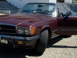 Rot Gebraucht 1986 Mercedes 560 Cabrio | 19.750 €