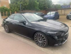 Obsidianschwarz metalliclack (metallic) Gebraucht 2024 Mercedes 300 AMG Coupé | 64.900 € (Fairer Preis)