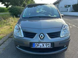 Grau Gebraucht 2006 Renault Grand Modus Van / Kleinbus | 1.699 €