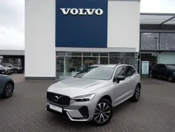 Silber Gebraucht 2024 Volvo XC60 Plus SUV | 45.900 € (Fairer Preis)