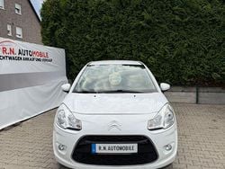 Weiß Gebraucht 2010 Citroën C3 Tendance Kleinwagen | 4.000 € (Fairer Preis)