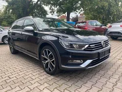 Schwarz Gebraucht 2018 VW Passat Alltrack Kombi | 27.980 € (Fairer Preis)