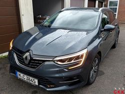 Grau Gebraucht 2021 Renault Mégane GrandTour Intens Kombi | 11.999 €