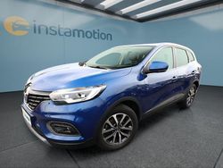 Blau Gebraucht 2022 Renault Kadjar SUV | 19.399 € (Fairer Preis)
