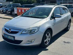 Gebraucht 2011 Opel Astra Design Edition Kombi | 1.650 € (Superpreis)