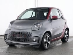 Grau Gebraucht 2023 Smart ForTwo Electric Drive Passion Coupé | 17.930 € (Teuer)